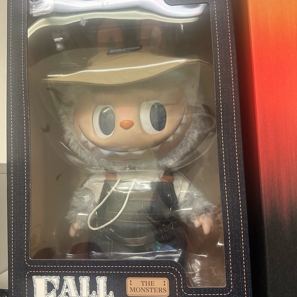 The Monsters Fall Collectible Toy - Gray and White